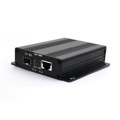 China High performance 10G SFP+ to RJ45 fiber optical media converter for CCTV network for sale