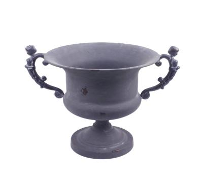 China Antique Antique French Metal Garden Style Planter Dark Gray Planter With Cast Iron Handles French Vintage Style for sale