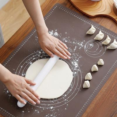 China Sustainable Bread Silicone Pastry Mat Non-Stick Non-Slip Kneading Mat for sale