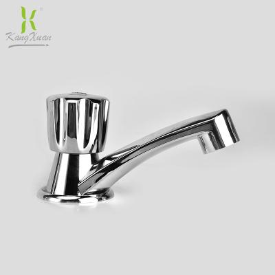 China With Modern Bathroom Sink Toilet Slide Bar Household Color Faucet Electroplating Plastic Shower for sale