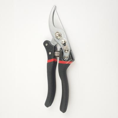 China Outdoor Heavy Duty Garden Hand Pruner Aluminum Scissors For Fruit And Branches for sale