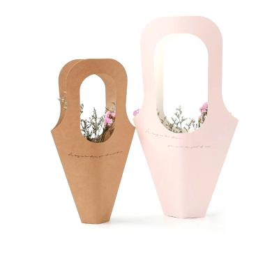 China Customizable Wholesale Recyclable Bouquet Handle Flower Paper Portable Bag Biodegradable Flower Arrangement Florist Packaging for sale