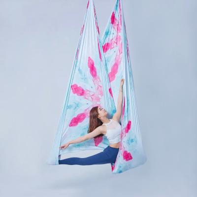 China Perfect for 2021 new design bodybuilding yoga swing stand hammock aerial fitness set on sale yoga swing for sale