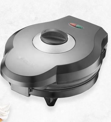 China Adjustable Electric Thermostat Removeable Plate Rotary Waffle Pancake Maker Animal Shaped for sale