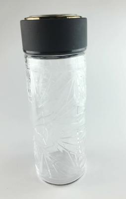 China Black Matt Lid Modern Glass Water Bottle , Wide Mouth Glass Drinking Water Bottles for sale