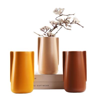 China Europe, America, Japan and South Korea Minimalist Home Decoration Ceramic Vase Geometric Tabletop Vase Geometric Antique Support for sale