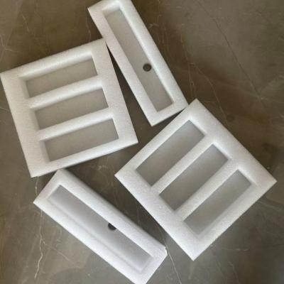 Cina Eps Manufacturers Thickened Gasket Anti-shock Anti-collision High-density Filled Foam Packaging Buffershock Absorption in vendita