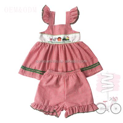 China Vintage girls boutique summer dress set for kids clothing sets cotton seersucker toddler girls 2 pieces set ruffles outfits for sale