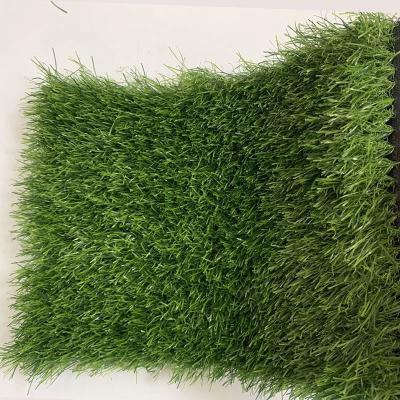 China Indoor Outdoor Green Cheap Synthetic Grass Artificial Grass For Garden for sale