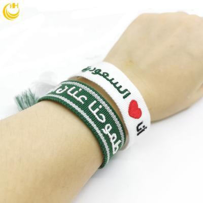 China CLASSIC hand & woven arabic words bracelet and arabic words charm bracelet for girls with lucky words and for sale