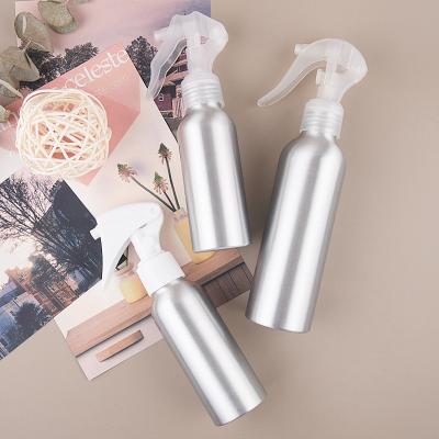 China Personal Care 100ml 150ml 200ml 250ml 500ml Customized Cosmetic Empty Fine Mist Pump Aluminum Spray Bottle With Trigger Spray for sale