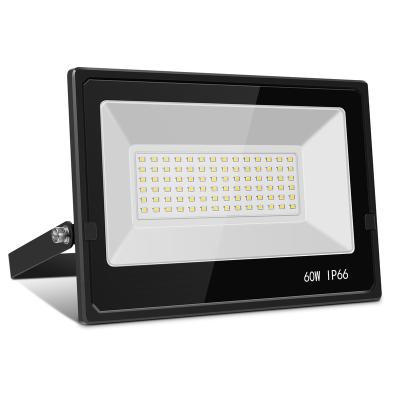 China Landscape Amazon OEM Customized 60W CCT 2700K to 6500K IP66 Outdoor LED Flood Light for sale