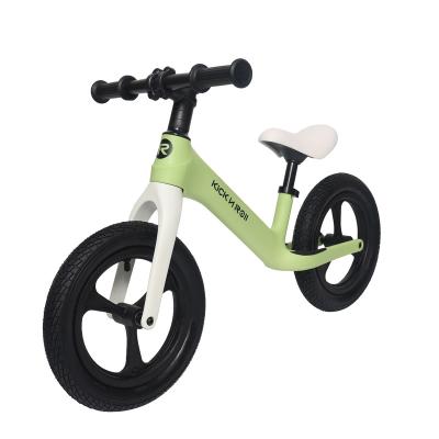 China 12 inch kid nylon balance bike with size adjustable/logo customized wheel for outdoor sport for sale