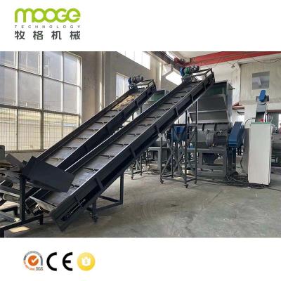 China Cinturão transportador modular de borracha para máquina de reciclagem de plástico 800 mm à venda