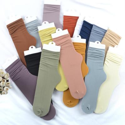 China 2022 Ultra Thin25 Breathable QUICK DRY Color Cute Decorative Women Ankle Slouch Socks For Women for sale