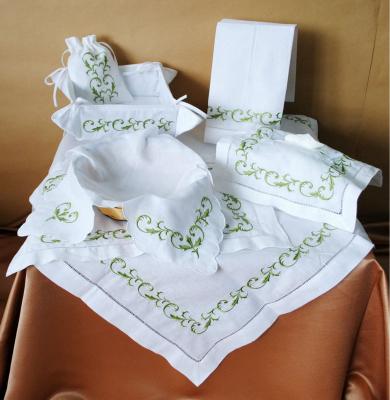 China Christmas Xmas Embroidered Cotton / Table Runner Linen Table Cloths for sale