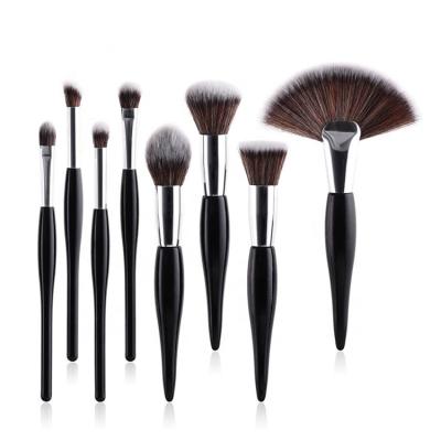 China Free Sample Angular Blush Makeup Brushes Wood Handle Makeup Brush Set / Custom Logo Make Up Brushes for sale