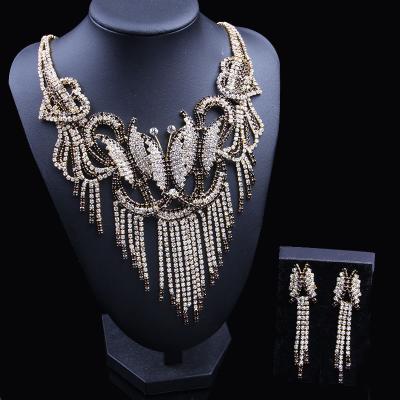 China Fast Delivery Latest Design Jewelry Set Dubai Gold Plated Jewelry Set Necklace Earrings Set for sale