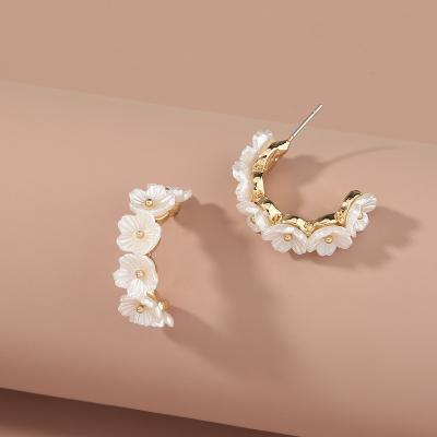 China new style Anti-allergic pearl earrings mixed designs stud earrings set korean fashion dangle earrings for women for sale