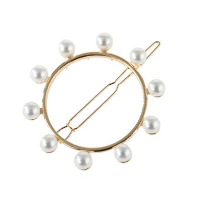 China Hotsale Ladies Hair Decoration In Amazon Pearl Decoration Circle Shape Hollow-out Ladies Alloy Hairpin Hair Clips for sale