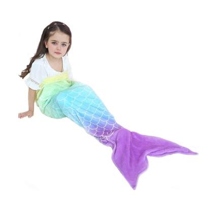 China Wholesale Price PORTABLE Favorable Feedback Design Wear Resistant Yarn Knitted Tail Blanket Crochet Mermaid Blanket for sale