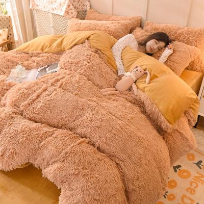 China UBEST Nondisposable Luxury Faux Fur Designs Bedding Sets 7 Pieces Crystal Velvet Winter King Size Velvet Comforter Sheet Fluffy Bedding Set for sale