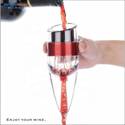 China Crystal Hand Blown Quick Wine Stored Portable Glass Diffuser Breather Wine Decanters Set Aerator for sale