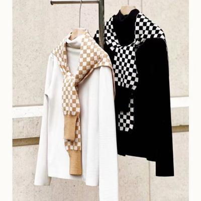 China 100% Merino Wool Shawl Checkerboard Breathable Comfortable for sale