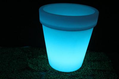 China Pequeños envases plásticos azules de la cerveza de la iluminación del cubo de hielo del LED que brillan intensamente en venta