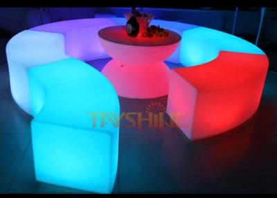 China Muebles de acrílico que brillan intensamente de 4 RGB LED para el concierto, el taburete de bar el casarse/LED y las tablas en venta