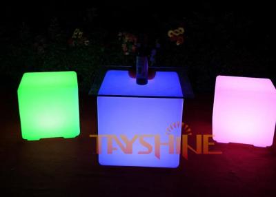 Chine Table basse à la mode de meubles de barre de LED pour le bar, cubes lumineux à vendre