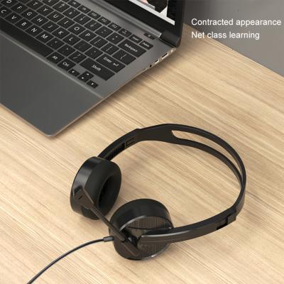 China Lecoo Ht106 Headband Over Ear Wired Adjustable Headphones Wired Gaming Headset Headphones With Wired Microphone for sale