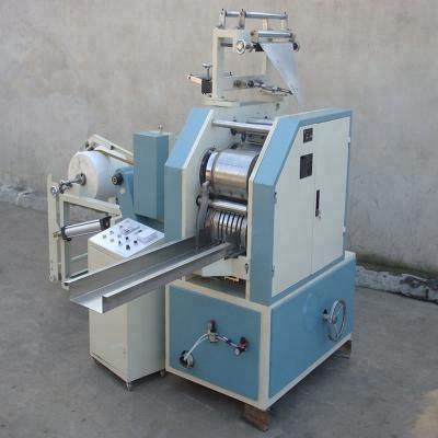 China New Type Napkin Paper Folding Machine Adsorption Paper Industry Price for sale