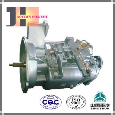 China SINOTRUK HOWO Heavy Truck Parts Gearbox HW13710 900*800*500mm for sale