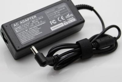 Chine Le CE universel d'alimentation d'énergie d'ordinateur portable d'adaptateur/de rechange de chargeur d'ordinateur portable de puissance élevée a approuvé à vendre