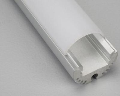 Chine la couverture de diffuseur menée par 11mm de la Manche de support de lumière de bande, radiateur a mené le profil de bande à vendre