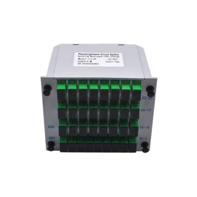 China Hot Selling Type 1x32 SC/APC Fiber Optic Splitter FTTH Splitter Cassette Insert Box 15*12*3cm for sale