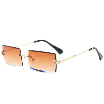 China Fashion Rimless Rectangle Sunglasses Men Women Shades New Brand Retro Designer Gradient UV400 Sun Glass Frameless Sunglasses for sale