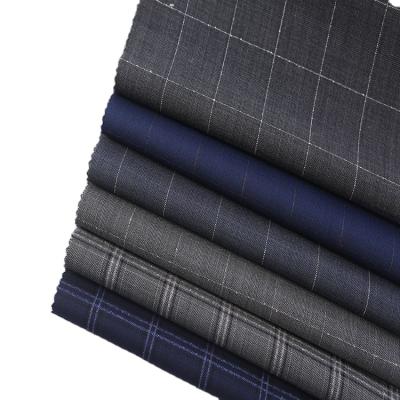 China Wholesale Worsted 70% Viable Italian High Quality Wool Check Suit Fabric High Quality Material for sale