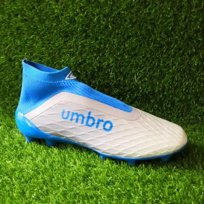 China Latest Design TPU Mid Cup Mens Soccer Shoes Customized Brand Soccer Boots for sale