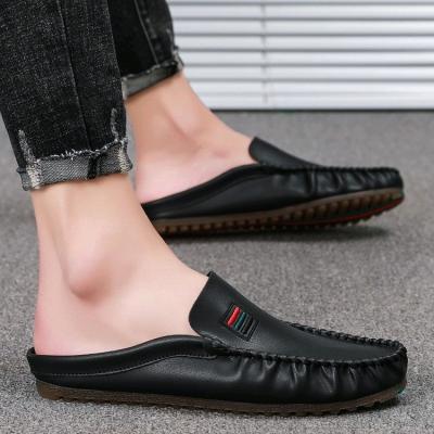 China Fashion Trend Customize Leisure Black Leather Stitching Casual Flat Men's Loafer Decoration Men's Sports Shoes for sale