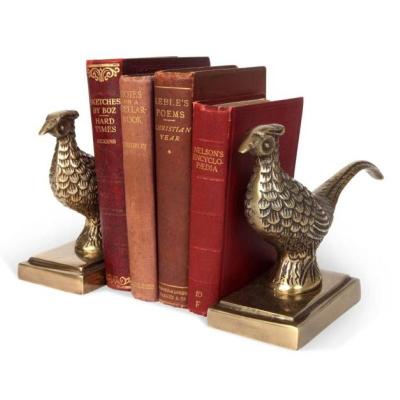 China Home Office AE-136 Unique Design Metal Bookends and Wholesale Decorative Creative Table Decor Book Stopper Design Book Stand Cheap for sale