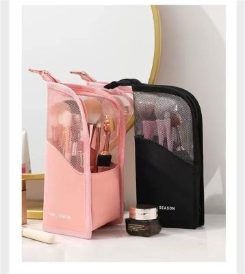 China Sim-part Fashion Polyester Zipper Obvious Makeup Tool Checked Cosmetic Organizer Handy Brush Holder for sale