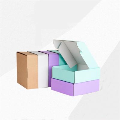 China Recycled Materials Sim-part OEM Apparel Electronics E-commerce Package Color Printed Corrugated Glossy Shipping Box for sale