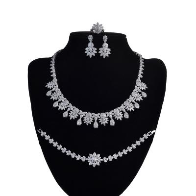 China TRENDY Saudi Arabia Fashion Jewelry Set Mini AAA Cubic Zirconia Platinum Wedding Party Fashion Jewelry Set for sale