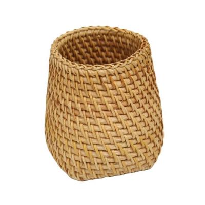 China China Rattan Laundry Basket Cane Basket Hot Selling Hand Made Indonesia Large Rattan The Traditional Handmade Rattan Pen Holder With Riches for sale