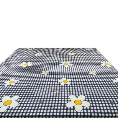 China Daisy Plaid Fashion Summer Patterns Breathable Home Bedding Printed Fabrics for sale