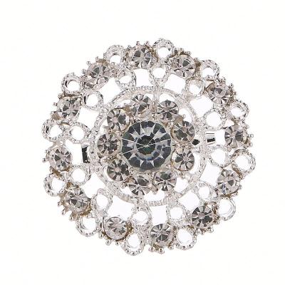 China Fashion Safety Pin Brooches Women Silver Plated Rhinestone Brooches Wholesale Flower Crystal Brooch for sale