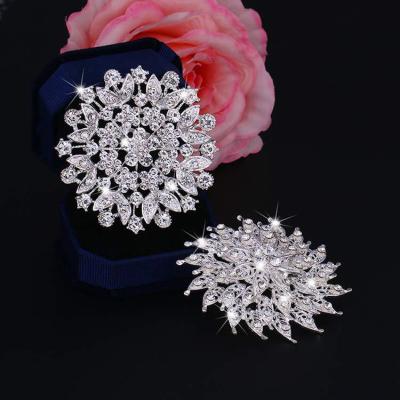 China Wholesale New Fashion Fashion Accessories Alloy Rhinestone Brooch Jwewlry Women for sale