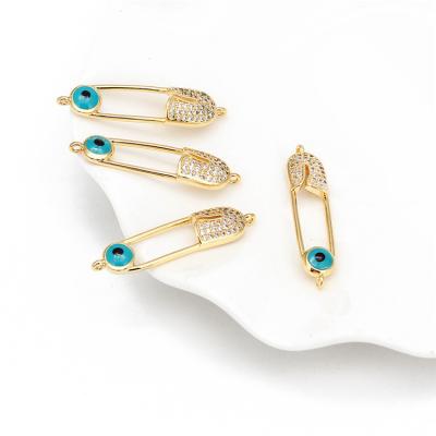 China Luxury Needle Pin Scarf Buckle Pin Fashion Europe America Blue Eye Brooch Collar Pin for sale